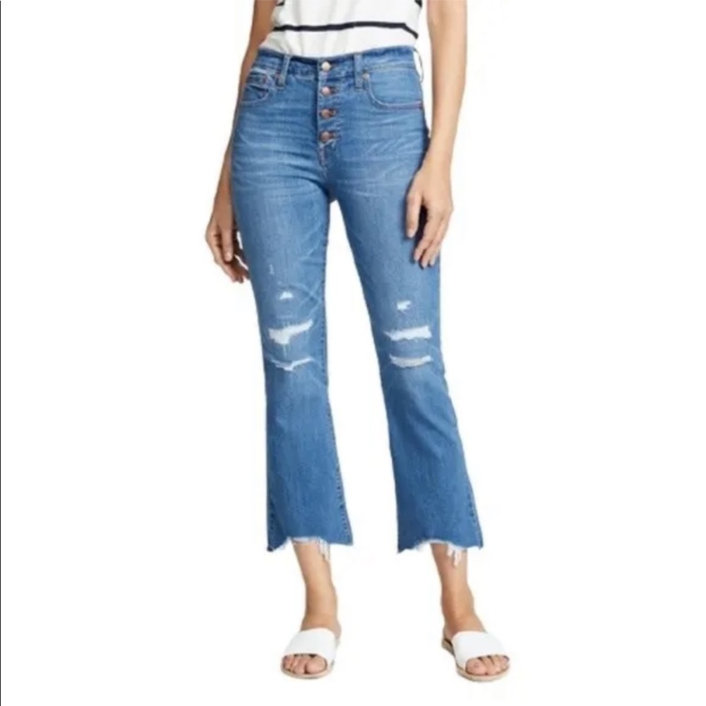𝅺madewell Cali Demi-Boot Jeans in Bronson Wash: Button-Front Raw Hem Sz 27